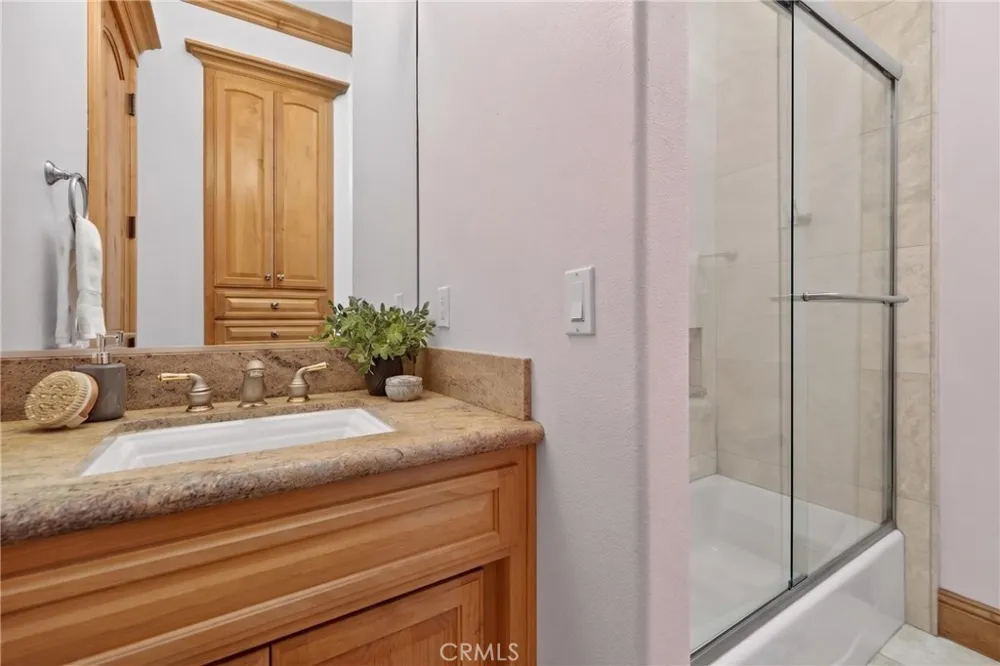 25 Horizon Point Court Chico, CA 95928