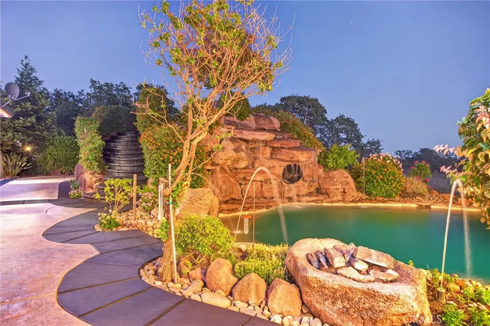 25 Horizon Point Court Chico, CA 95928