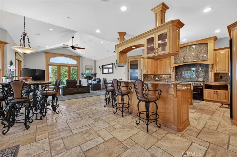 25 Horizon Point Court Chico, CA 95928
