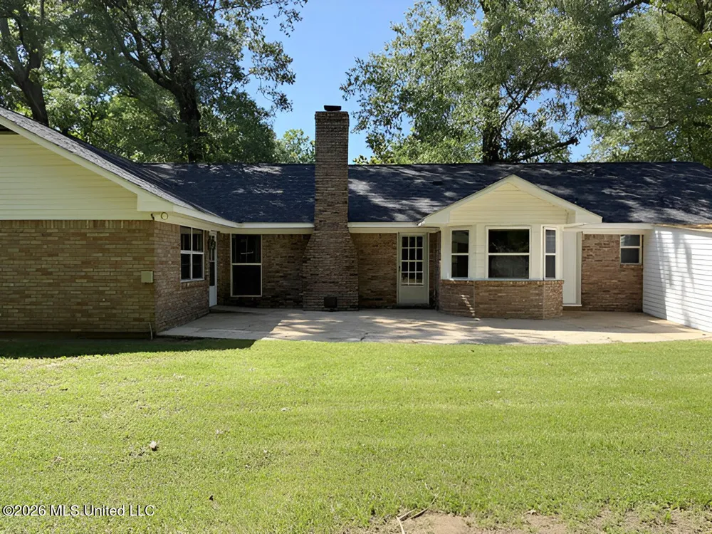 910 Newitt Vick Drive Vicksburg, MS 39183