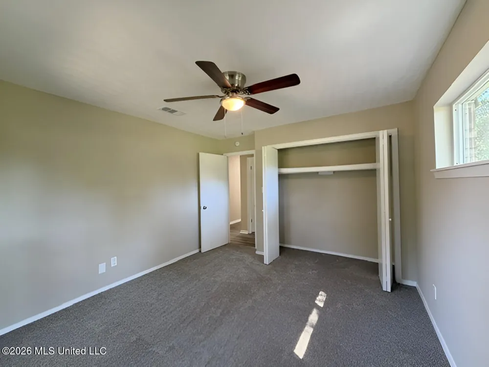 910 Newitt Vick Drive Vicksburg, MS 39183