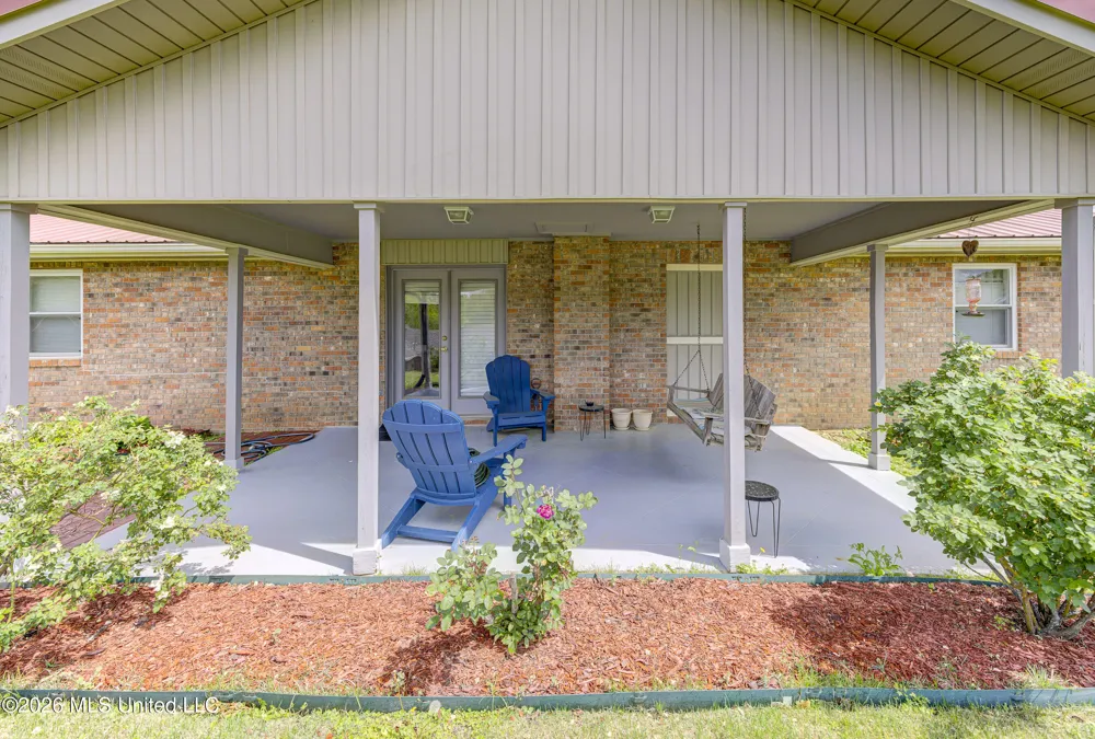 444 Ridgewood Vicksburg, MS 39180