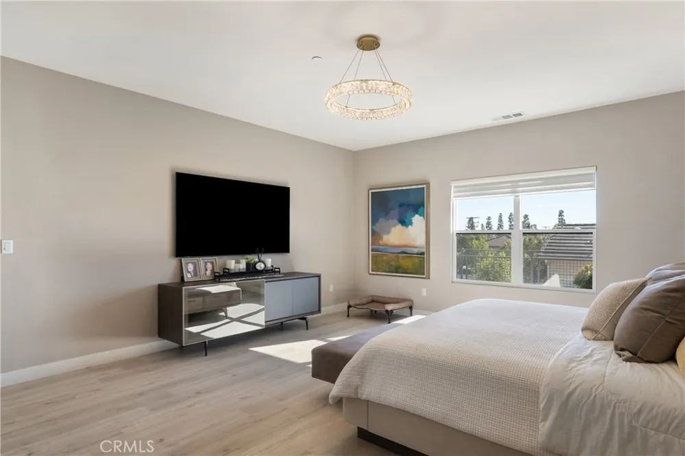 355 S Cypress Street La Habra, CA 90631