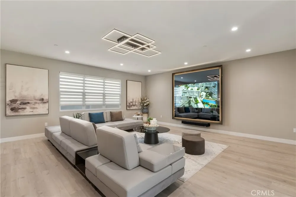355 S Cypress Street La Habra, CA 90631