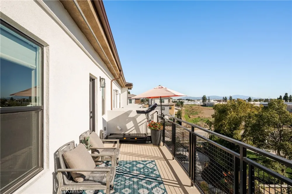 355 S Cypress Street La Habra, CA 90631