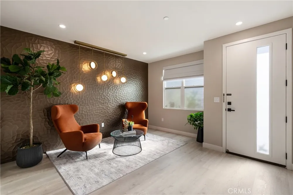 355 S Cypress Street La Habra, CA 90631