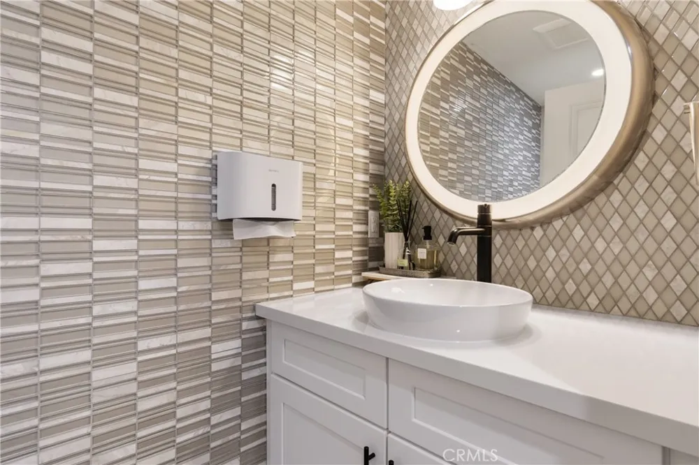 355 S Cypress Street La Habra, CA 90631