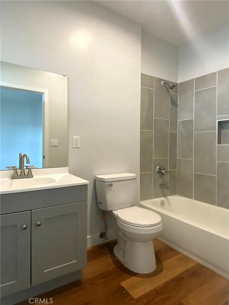 300 E Alhambra Road #E Alhambra, CA 91801
