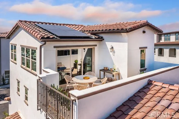 828 E Florista Lane Alhambra, CA 91801