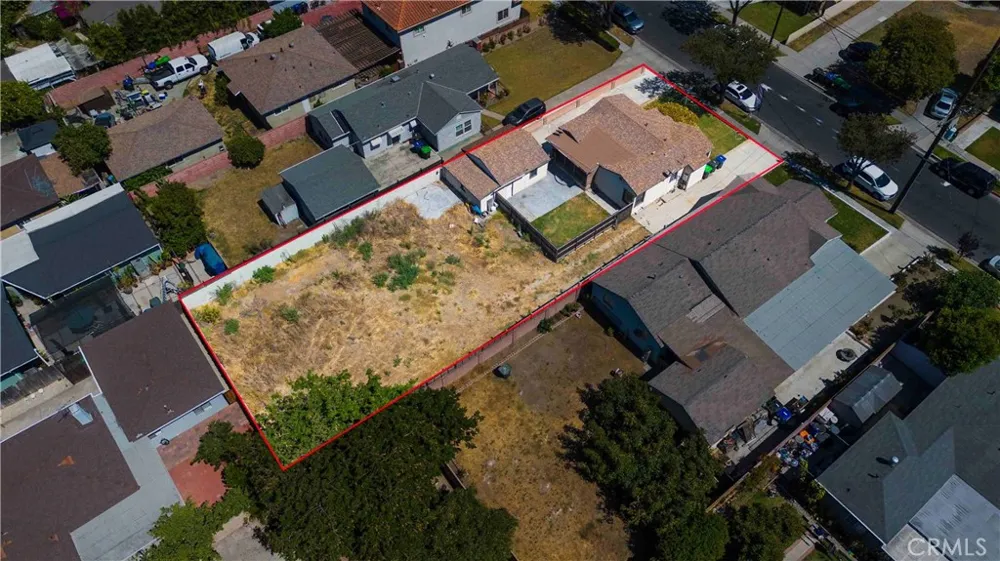 9055 Walnut Bellflower, CA 90706