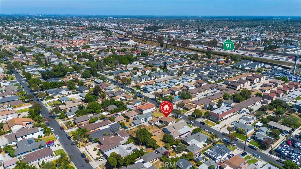 9055 Walnut Bellflower, CA 90706