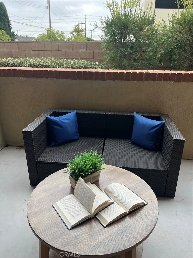 172 Bahia Covina, CA 91722