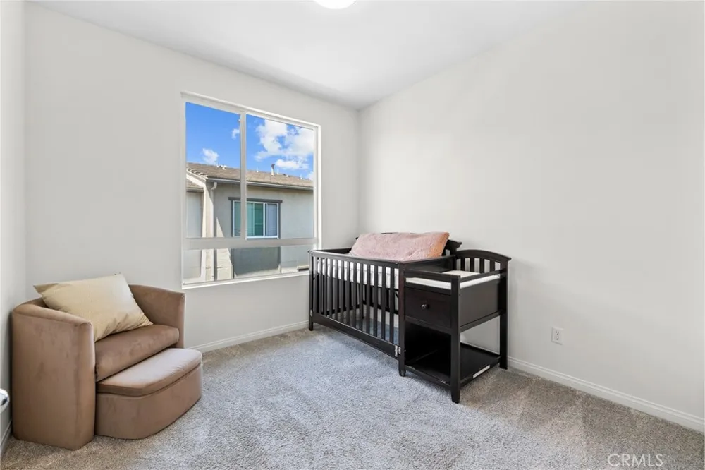 172 Bahia Covina, CA 91722