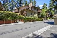 2421 Michele Jean Way Santa Clara, CA 95050