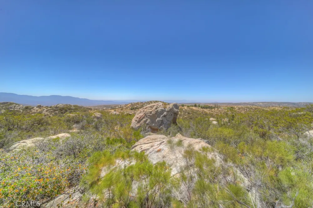 41173 Rocky Valley Way Aguanga, CA 92536