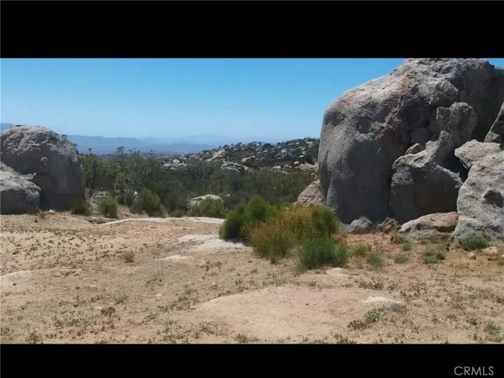 41173 Rocky Valley Way Aguanga, CA 92536