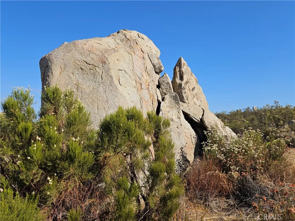 41173 Rocky Valley Way Aguanga, CA 92536