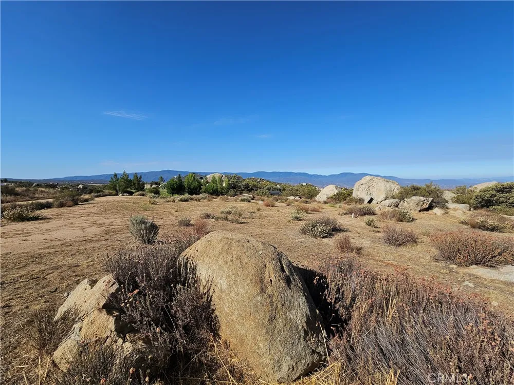 41173 Rocky Valley Way Aguanga, CA 92536