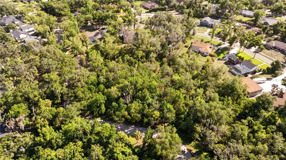 4706 RAMBLING RIVER ROAD Brandon, FL 33511