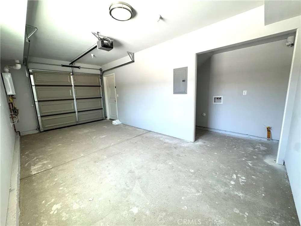 15616 Amar Road #L La Puente, CA 91744