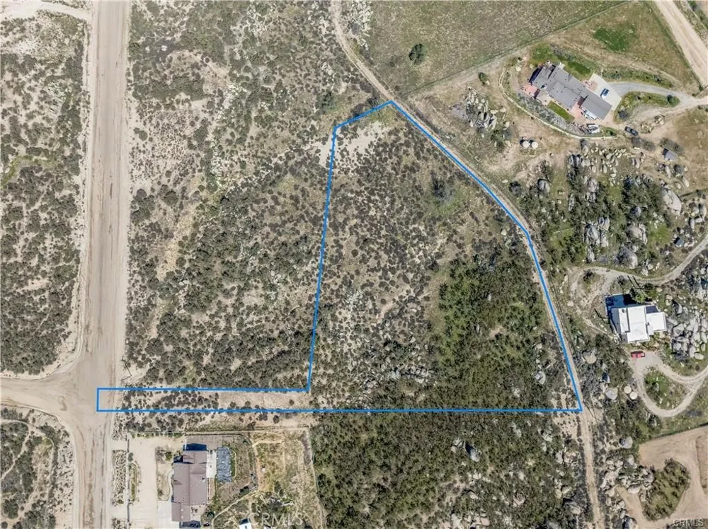 390 Lakeshore Boulevard Aguanga, CA 92536