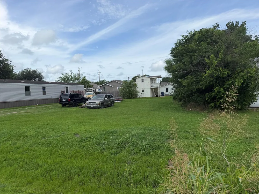 16 Gin Road Kendleton, TX 77451