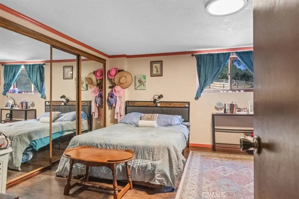 24087 Clover Spring Tehachapi, CA 93561