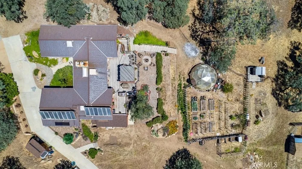 24087 Clover Spring Tehachapi, CA 93561