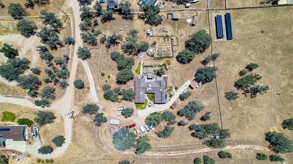 24087 Clover Spring Tehachapi, CA 93561