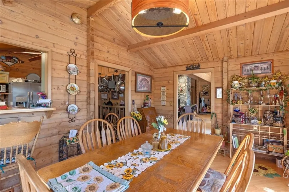 24087 Clover Spring Tehachapi, CA 93561
