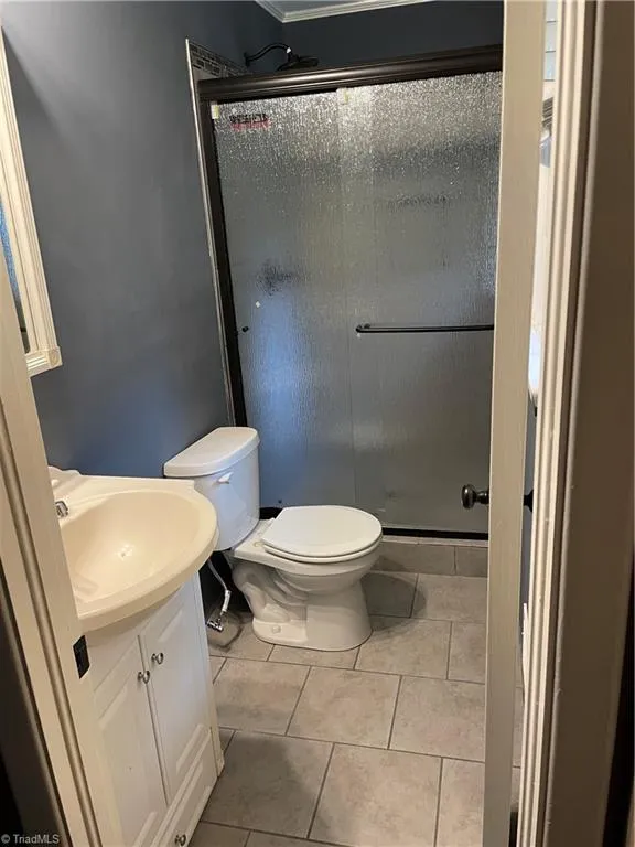 514 Crestview Drive Albemarle, NC 28001