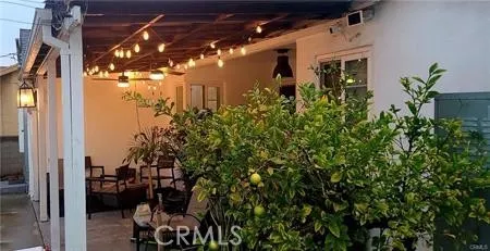3871 Grayburn Los Angeles, CA 90008