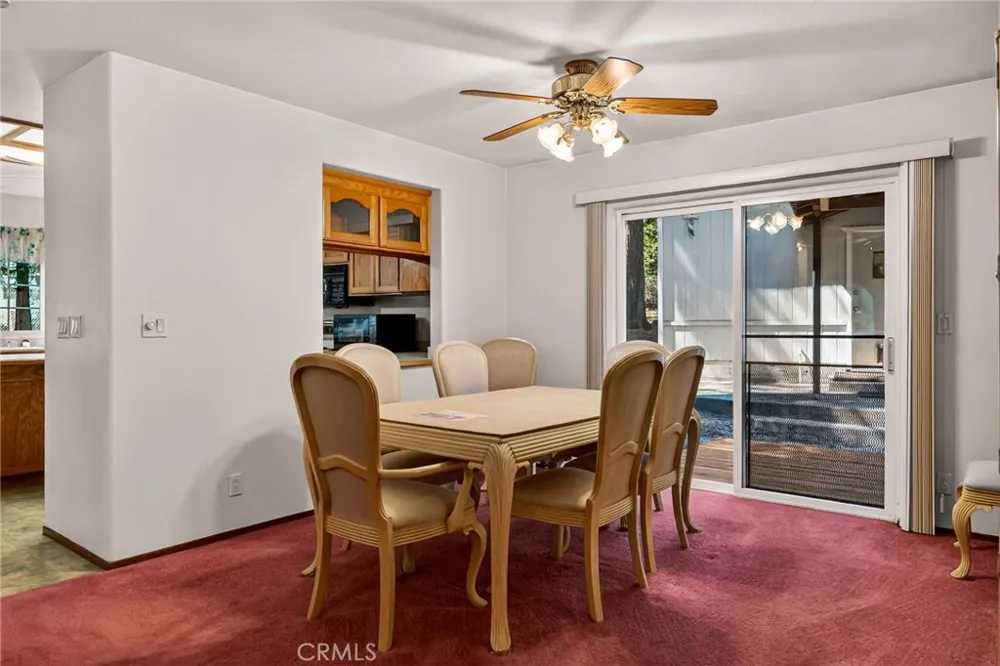 6463 Hollywood Magalia, CA 95954