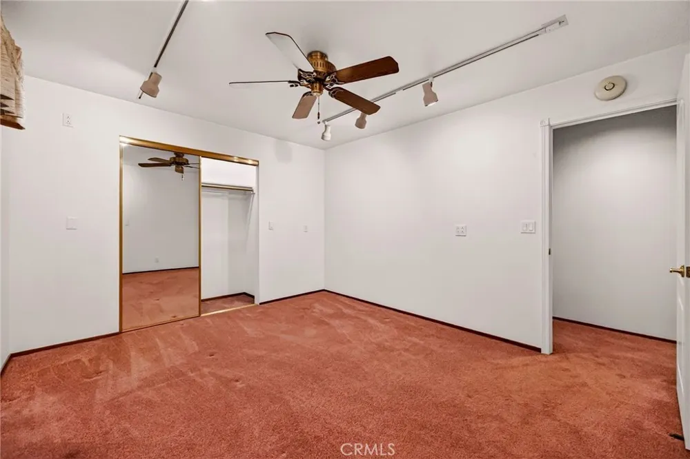 6463 Hollywood Magalia, CA 95954