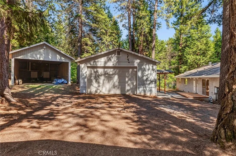 6463 Hollywood Magalia, CA 95954