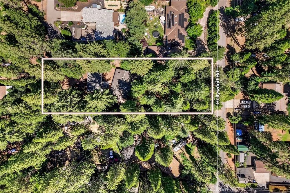 6463 Hollywood Magalia, CA 95954