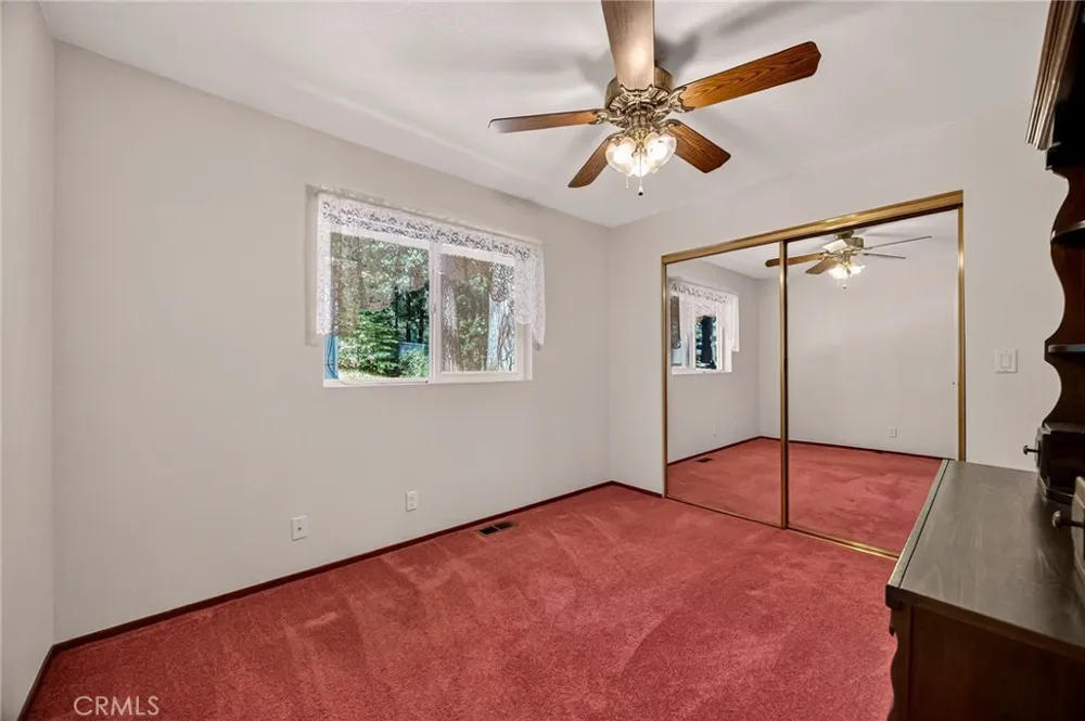 6463 Hollywood Magalia, CA 95954