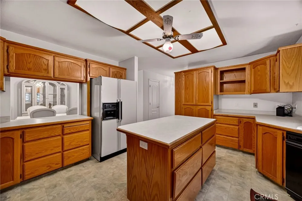 6463 Hollywood Magalia, CA 95954