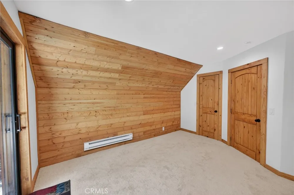 567 Maple Drive Cedar Glen, CA 92321