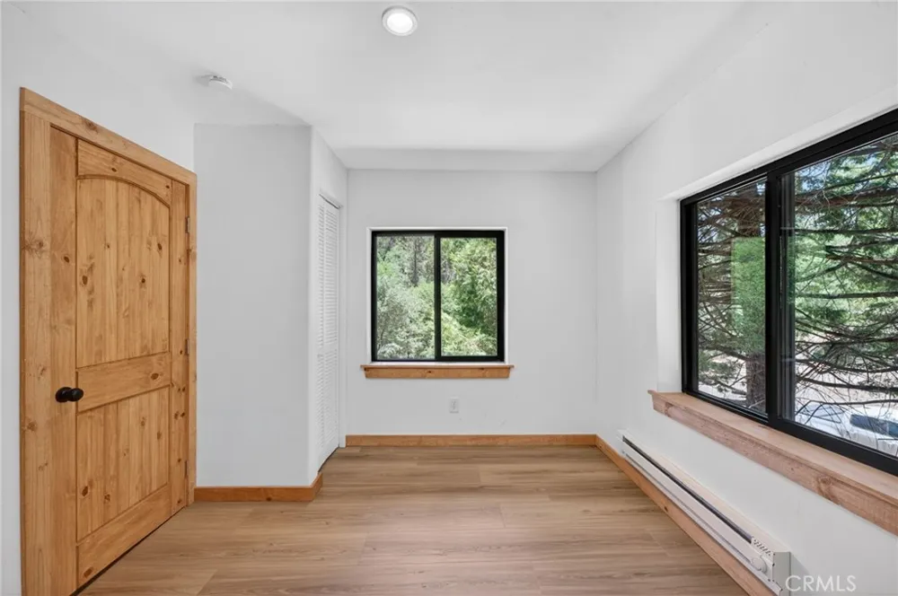 567 Maple Drive Cedar Glen, CA 92321