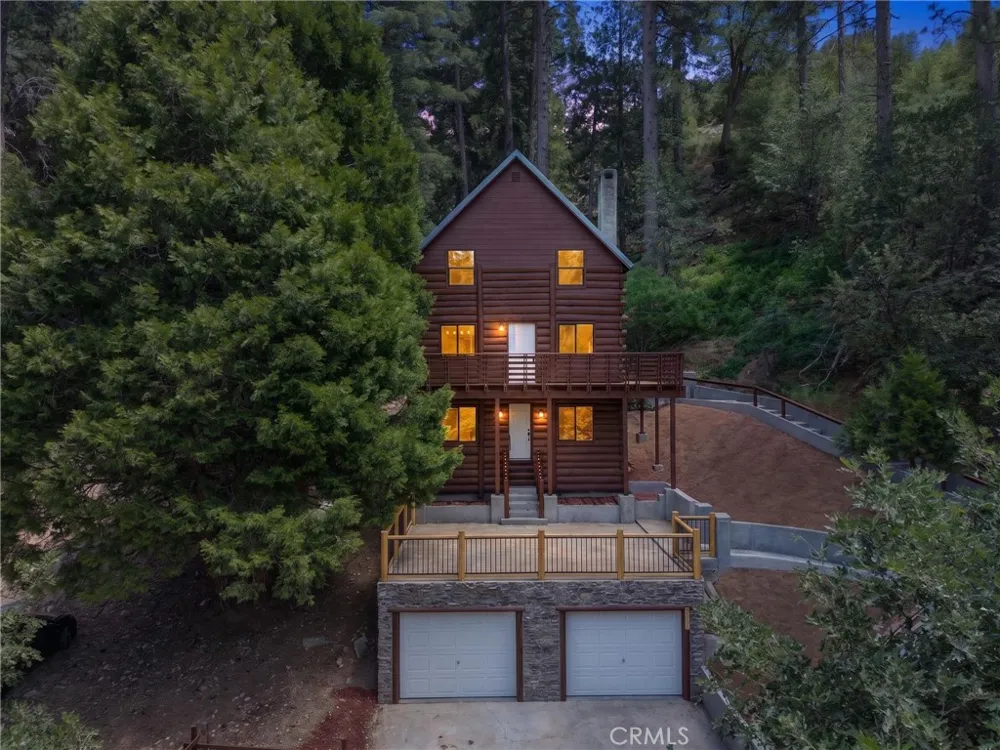 567 Maple Drive Cedar Glen, CA 92321