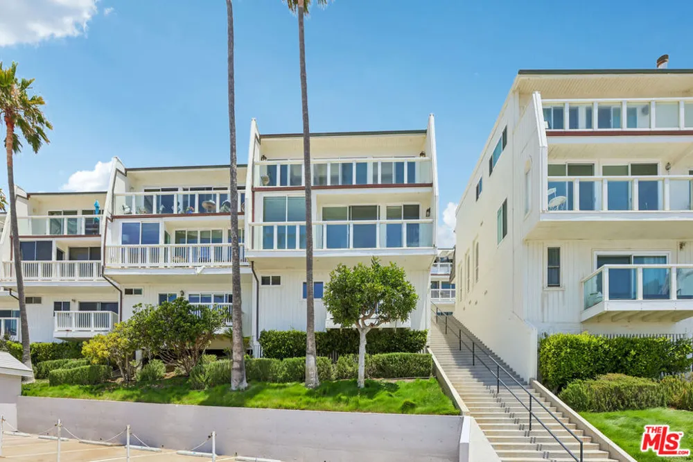 11920 Whitewater Lane Malibu, CA 90265