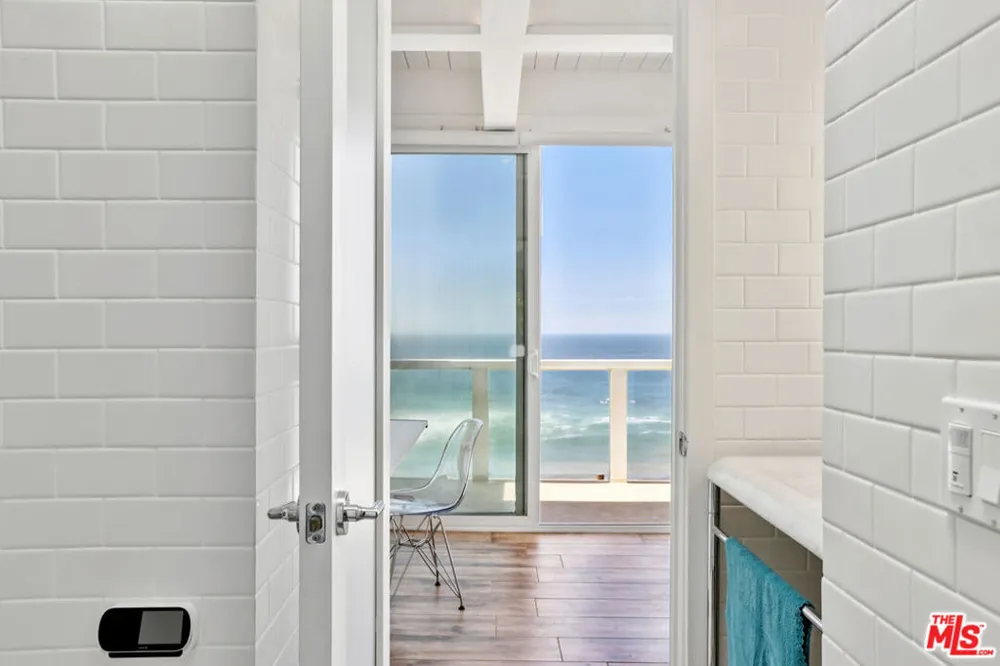 11920 Whitewater Lane Malibu, CA 90265