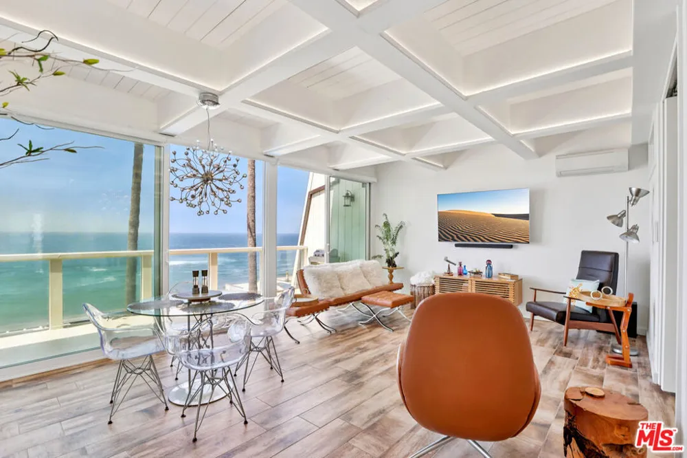 11920 Whitewater Lane Malibu, CA 90265