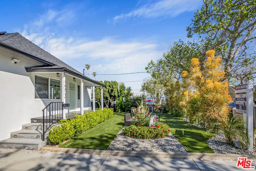 16421 Halldale Avenue Gardena, CA 90247