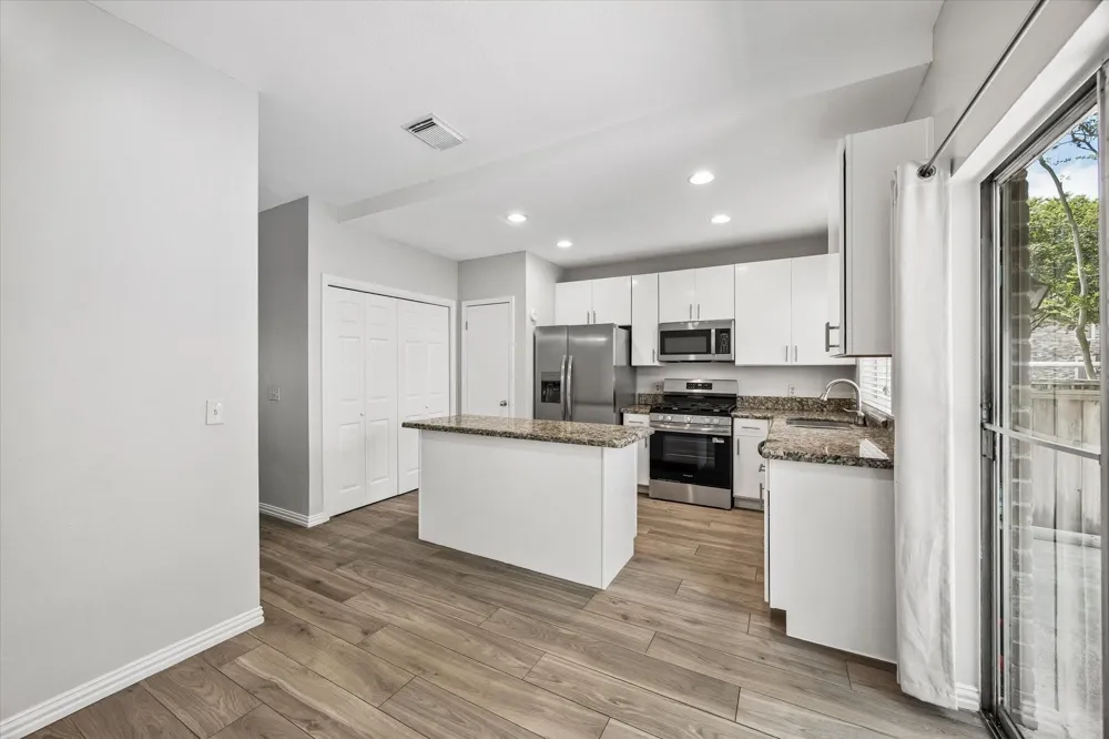 2930 Grants Lake Boulevard #2104 Sugar Land, TX 77479