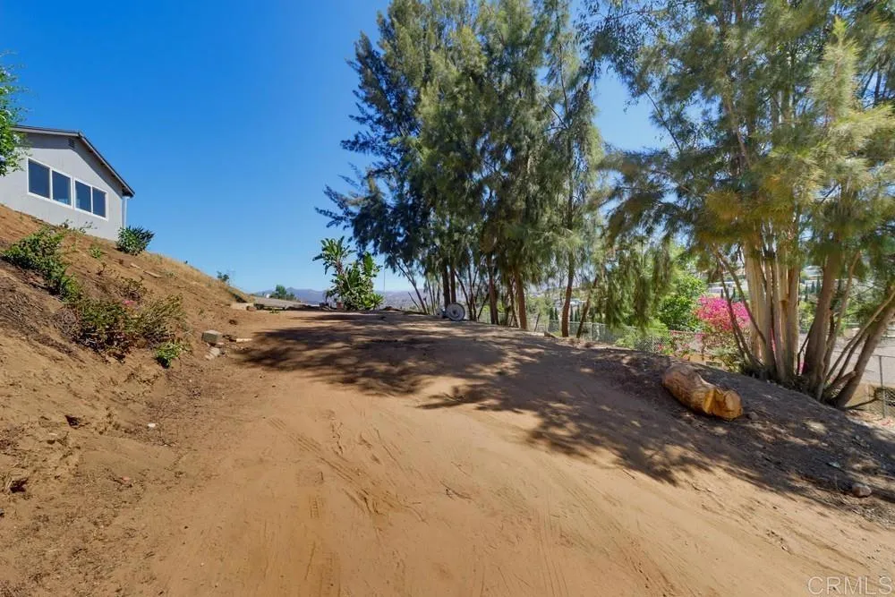 8560 Winter Gardens Boulevard Lakeside, CA 92040