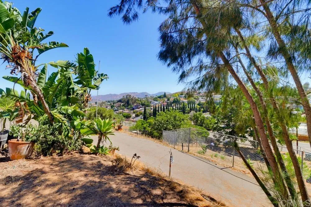 8560 Winter Gardens Boulevard Lakeside, CA 92040
