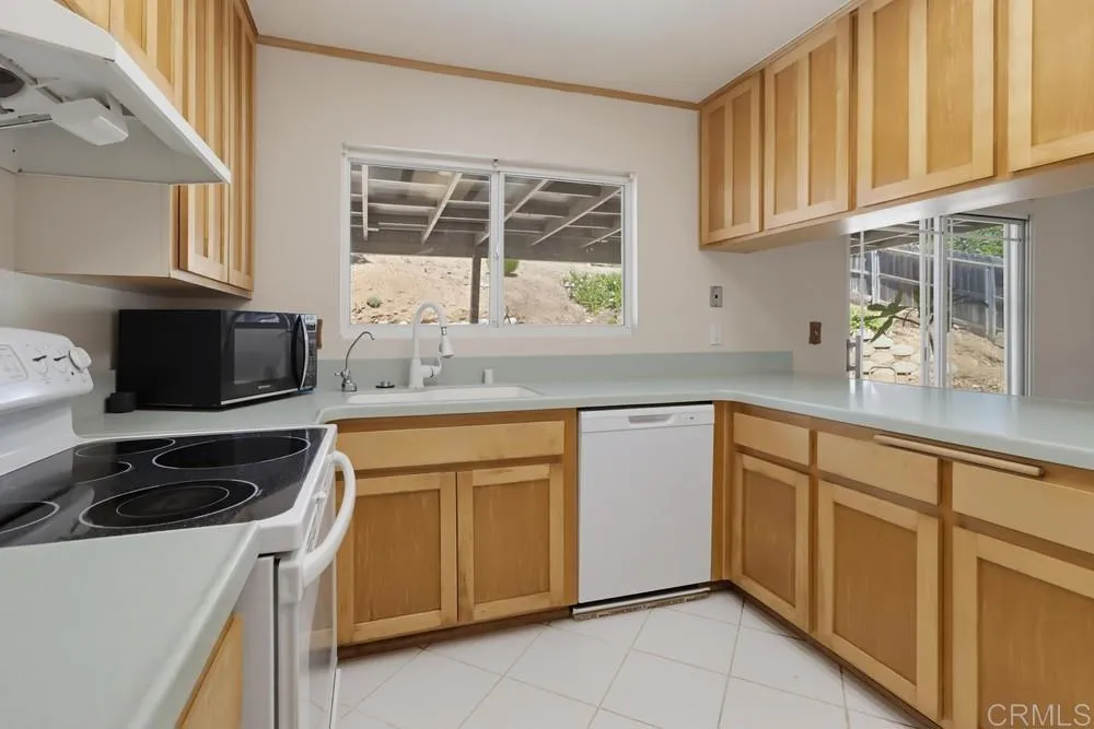 8560 Winter Gardens Boulevard Lakeside, CA 92040