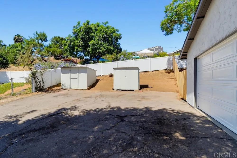 8560 Winter Gardens Boulevard Lakeside, CA 92040